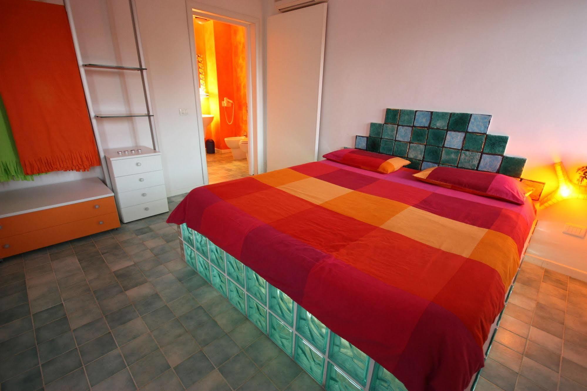 Suite House L'Isola Che Non C'E Fontane Bianche Ngoại thất bức ảnh